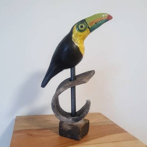 Toucan arc-en-ciel raku 
